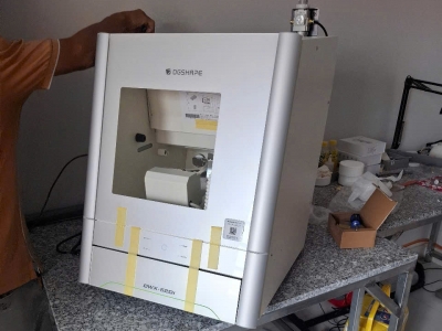 MÁY CẮT 5 TRỤC ROLAND DWX-52D